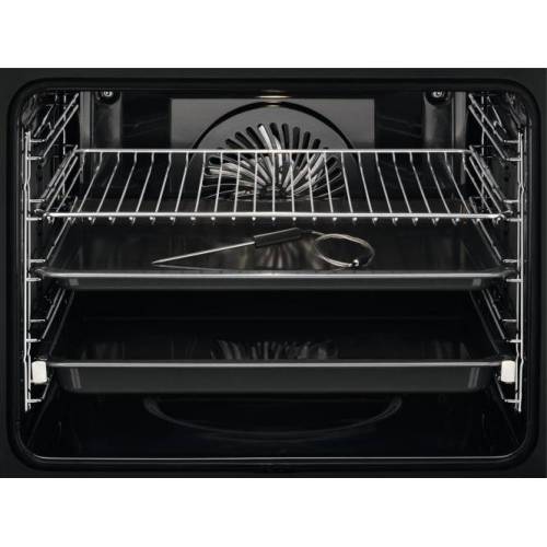 ELECTROLUX Orkaitė Electrolux EOE7P31Z su pirolize 595,00 EUR