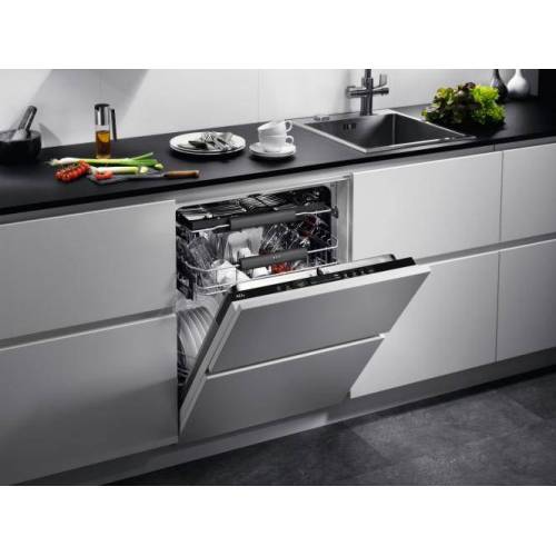 AEG 60 cm pločio montuojama indaplovė AEG FSE63717P 539,00 EUR AEG 60 cm pločio montuojama indaplovė AEG FSE63717P 539,00 EUR