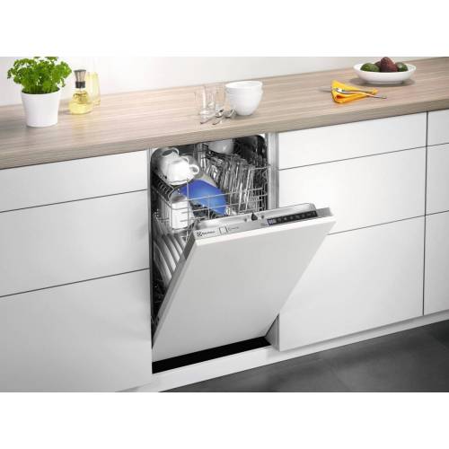 ELECTROLUX 45 cm pločio įmontuojama indaplovė Electrolux ESL4655RO 420,00 EUR ELECTROLUX 45 cm pločio įmontuojama indaplovė Electrolux ESL4655RO 420,00 EUR