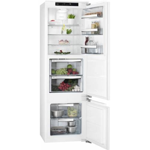 AEG Įmontuojamas šaldytuvas AEG SCE81816ZF 799,00 EUR AEG Įmontuojamas šaldytuvas AEG SCE81816ZF 799,00 EUR