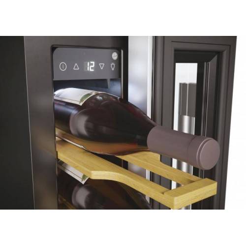 HOOVER Vyno šaldytuvas Hoover HWCB 15/1, įmontuojamas 390,00 EUR HOOVER Vyno šaldytuvas Hoover HWCB 15/1, įmontuojamas 390,00 EUR