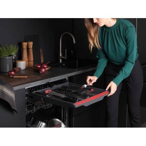 AEG Indaplovė AEG FSB72907P + DOVANA priemonės 499,00 €