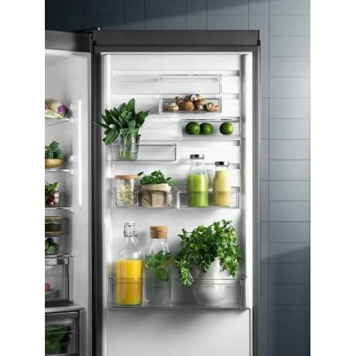 ELECTROLUX Šaldytuvas Electrolux ENS8TE19S, 188 cm. įmontuojamas 899,00 EUR ELECTROLUX Šaldytuvas Electrolux ENS8TE19S, 188 cm. įmontuojamas 899,00 EUR