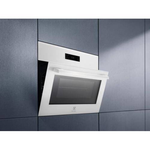 ELECTROLUX Baltos spalvos kompaktinė orkaitė su mikrobangų funkcija Electrolux EVM8E08V 649,00 EUR