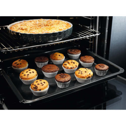 ELECTROLUX Ner.plieno spalvos orkaitė Electrolux EOD5H70BX 369,00 EUR