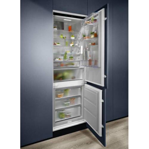 ELECTROLUX 70 cm pločio įmontuojamas šaldytuvas Electrolux ENP7TD75S 1,299.00 ELECTROLUX 70 cm pločio įmontuojamas šaldytuvas Electrolux ENP7TD75S 1,299.00