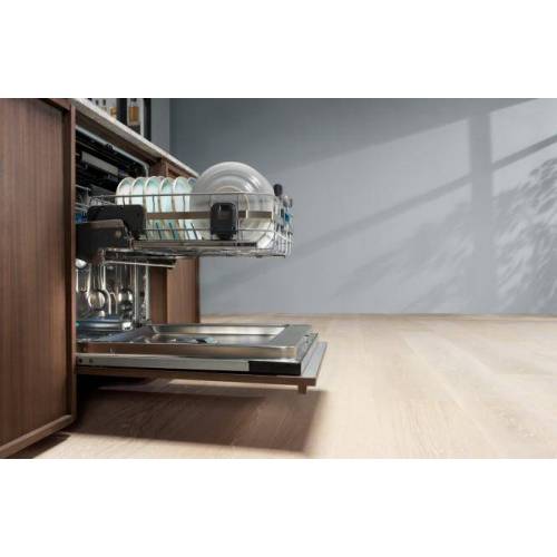 ELECTROLUX 60 cm. pločio įmontuojama indaplovė Electrolux EEC67310L 879,00 EUR