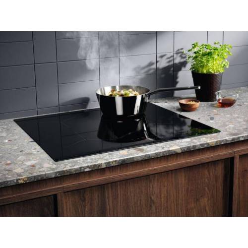 ELECTROLUX Montuojama indukcinė kaitlentė Electrolux EIT61443B 399,00 EUR ELECTROLUX Montuojama indukcinė kaitlentė Electrolux EIT61443B 399,00 EUR