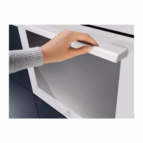 ELECTROLUX Baltos spalvos orkaitė Electrolux EOE7F31V 449,00 EUR