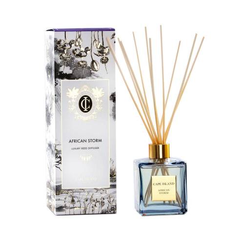 CAPE ISLAND CAPE ISLAND namų kvapas su lazdelėmis AFRICAN STORM 200ml 44,00 EUR CAPE ISLAND CAPE ISLAND namų kvapas su lazdelėmis AFRICAN STORM 200ml 44,00 EUR
