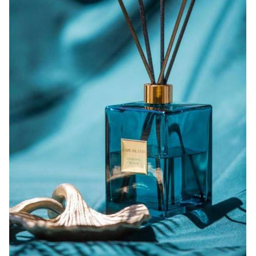 CAPE ISLAND CAPE ISLAND namų kvapas su lazdelėmis CLIFTON BEACH 500ml 72,00 EUR CAPE ISLAND CAPE ISLAND namų kvapas su lazdelėmis CLIFTON BEACH 500ml 72,00 EUR