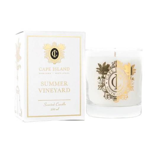 CAPE ISLAND CAPE ISLAND aromatinė žvakė SUMMER VINEYARD 200g 33,00 EUR CAPE ISLAND CAPE ISLAND aromatinė žvakė SUMMER VINEYARD 200g 33,00 EUR