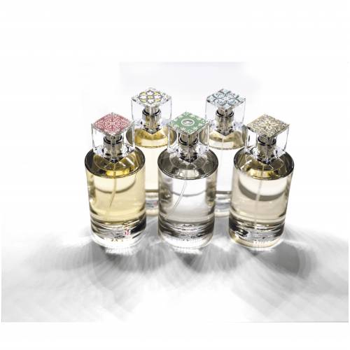 Rose et Marius R et M purškiamas namų kvapas ST TROPEZ 100ml 45,00 EUR Rose et Marius R et M purškiamas namų kvapas ST TROPEZ 100ml 45,00 EUR