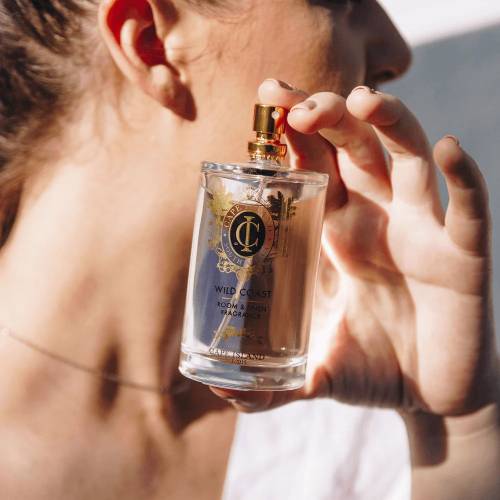 CAPE ISLAND CAPE ISLAND purškiamas namų kvapas WILD COAST 100ml 33,00 EUR CAPE ISLAND CAPE ISLAND purškiamas namų kvapas WILD COAST 100ml 33,00 EUR