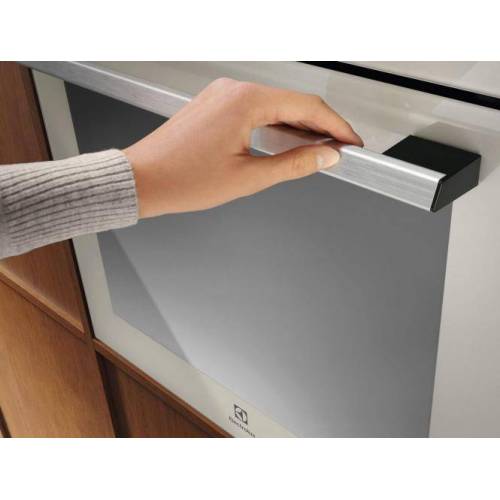 ELECTROLUX Šampano spalvos el. orkaitė Electrolux LOE8F38S 469,00 €