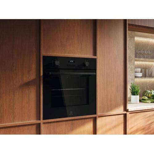 ELECTROLUX Juodos spalvos orkaitė Electrolux LOH3H00BK 249,00 €