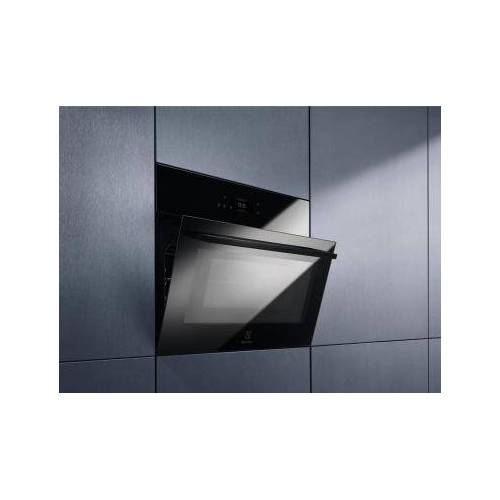ELECTROLUX Juodos spalvos kompaktinė orkaitė su mikrobangų funkcija Electrolux LVM8E08Z 699,00 €
