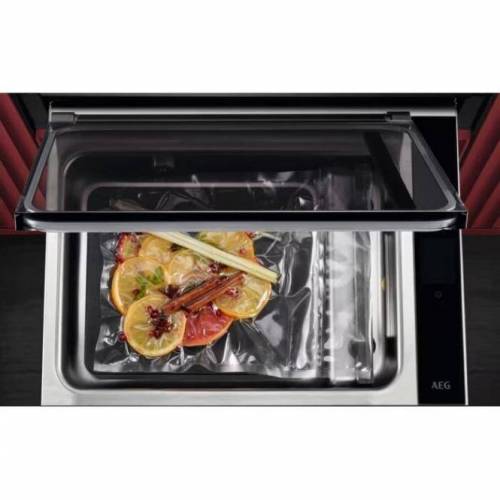 AEG Įmontuojamas juodos spalvos 14 cm aukščio vakuumavimo stalčius AEG NKV914B 1,719.00
