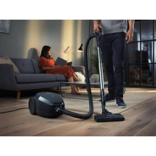 ELECTROLUX Dulkių siurblys su maišeliu Electrolux PD82-8DB melsvas 179,00 €