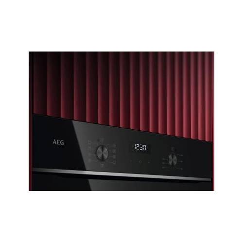 AEG Juodos spalvos orkaitė AEG TU5AB21FSB 380,00 €