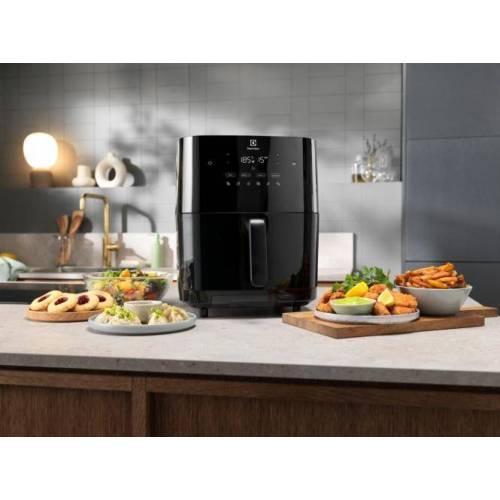 ELECTROLUX Karšto oro gruzdintuvė su garų funkcija Electrolux EAF7SB 6.9 l juoda 130,00 €
