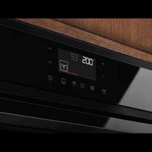 ELECTROLUX Juodos spalvos elektrinė orkaitė Electrolux EOF7H36H 419,00 €