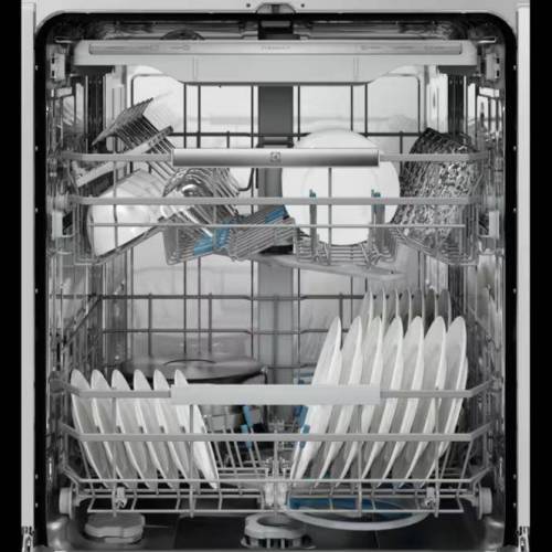 ELECTROLUX 60 cm. pločio įmontuojama indaplovė Electrolux E82LA200T + DOVANA priemonės 699,00 €