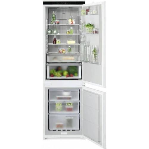 AEG 177 cm įmontuojamas šaldytuvas su šaldikliu AEG TC8MS181CS 939,00 €