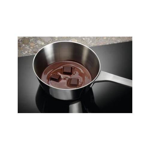ELECTROLUX Indukcinė kaitlentė Electrolux LIB60420CL 275,00 €