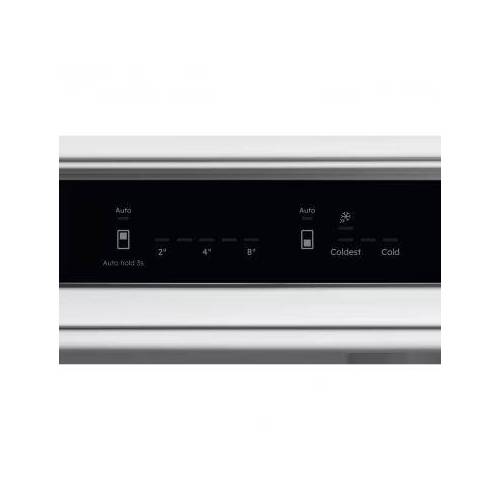 ELECTROLUX 178 cm. įmontuojamas šaldytuvas su šaldikliu Electrolux ENG8MC18S 915,00 €