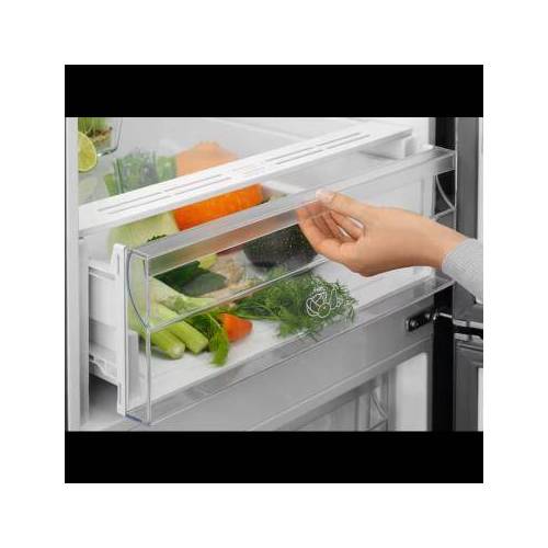 ELECTROLUX 201 cm aukščio juodos spalvos No Frost šaldytuvas su šaldikliu Electrolux LNT6HC37K1 679,00 €