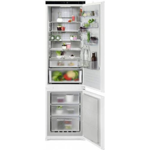 AEG 188 cm. įmontuojamas šaldytuvas su šaldikliu \\"No Frost Convertible\\" AEG TC8MS191CS 999,00 €