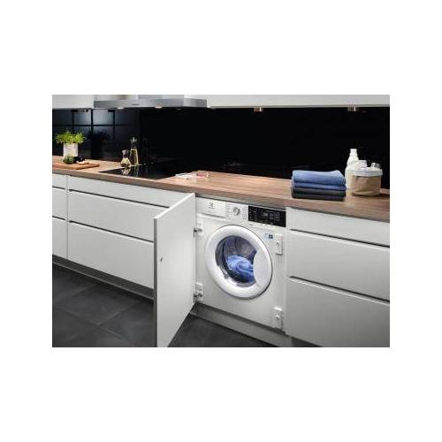 ELECTROLUX Įmontuojama skalbyklė su garų programa Electrolux EW7F448WI 615,00 €