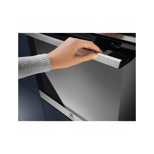 ELECTROLUX Ner.plieno elektrinė orkaitė Electrolux EOD5F71X 350,00 €