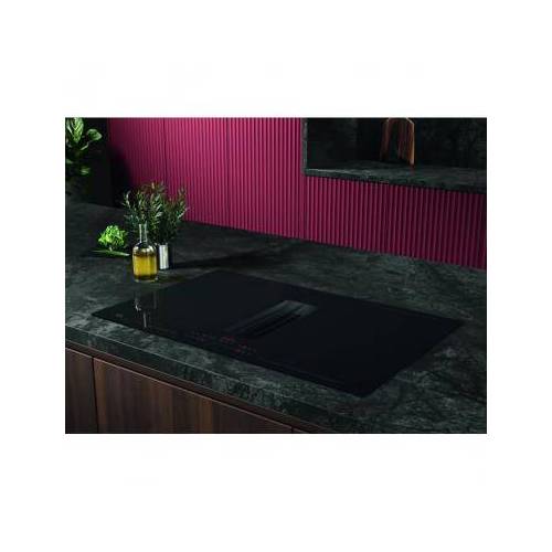 AEG 80 cm pločio indukcinė kaitlentė su integruotu gartraukiu AEG TT84CC13CB 1,250.00