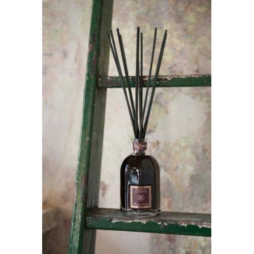 Dr.Vranjes Namų kvapas 500 ml Rosso Nobile su lazdelėmis iš Dr. Vranjes kolekcijos 106,00 EUR Dr.Vranjes Namų kvapas 500 ml Rosso Nobile su lazdelėmis iš Dr. Vranjes kolekcijos 106,00 EUR