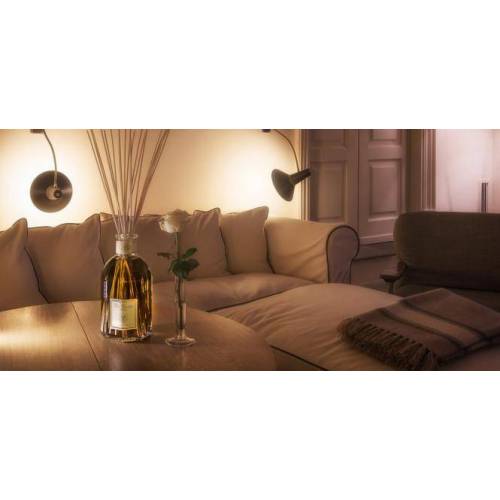 Dr. Vranjes Firenze Namų kvapas 500 ml Calvados su lazdelėmis iš Dr. Vranjes Firenze kolekcijos €106.00 Dr. Vranjes Firenze Namų kvapas 500 ml Calvados su lazdelėmis iš Dr. Vranjes Firenze kolekcijos €106.00