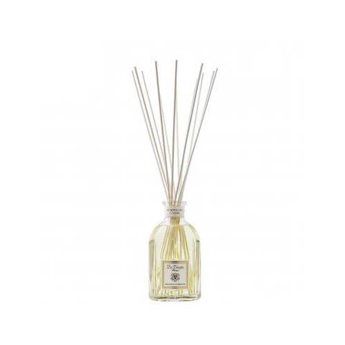Dr.Vranjes Namų kvapas 250 ml Pompelmo cassis su lazdelėmis iš Dr. Vranjes 56,50 EUR Dr.Vranjes Namų kvapas 250 ml Pompelmo cassis su lazdelėmis iš Dr. Vranjes 56,50 EUR